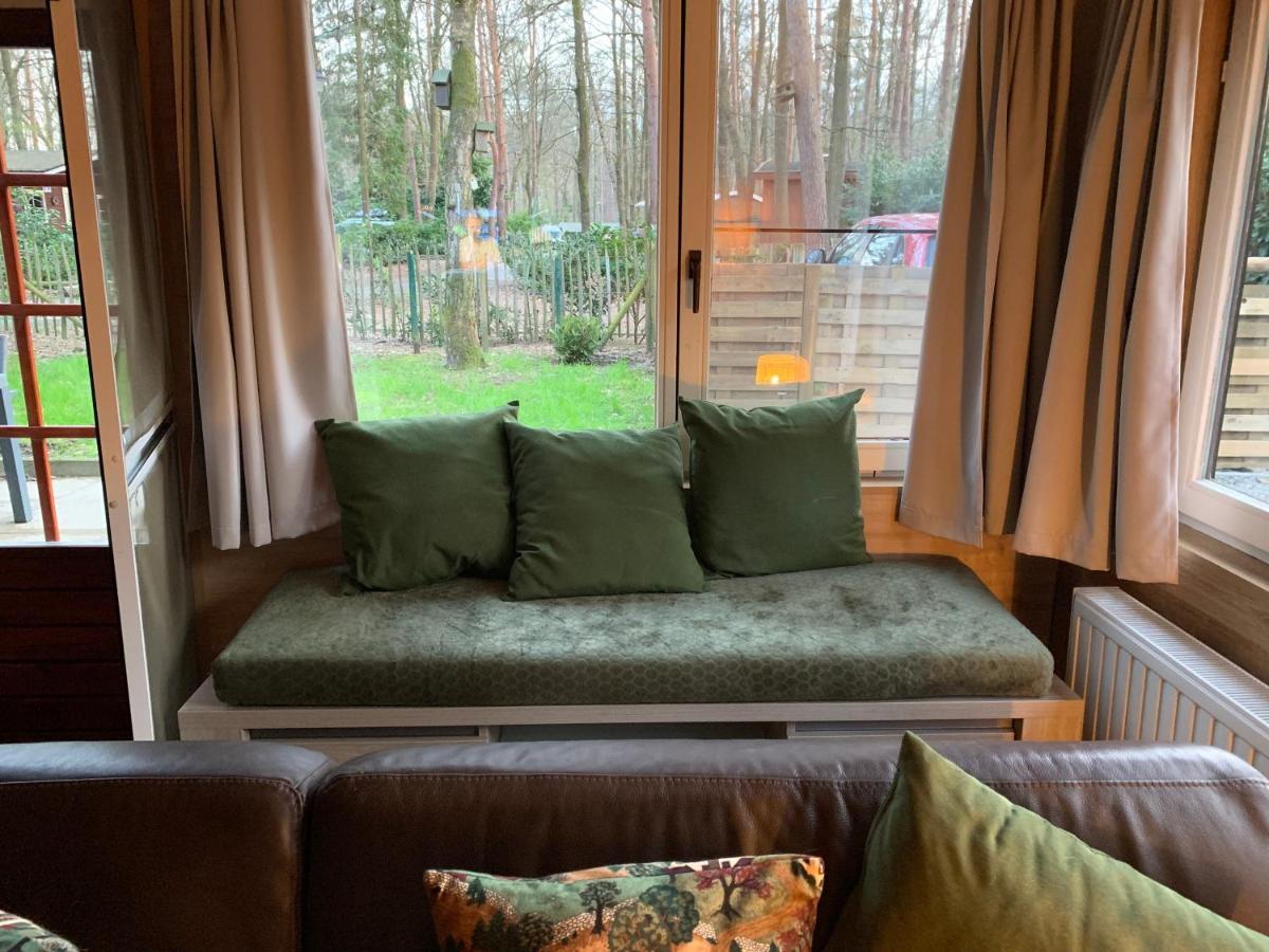 Het Zenhuisje Lanaken Buitenkant foto