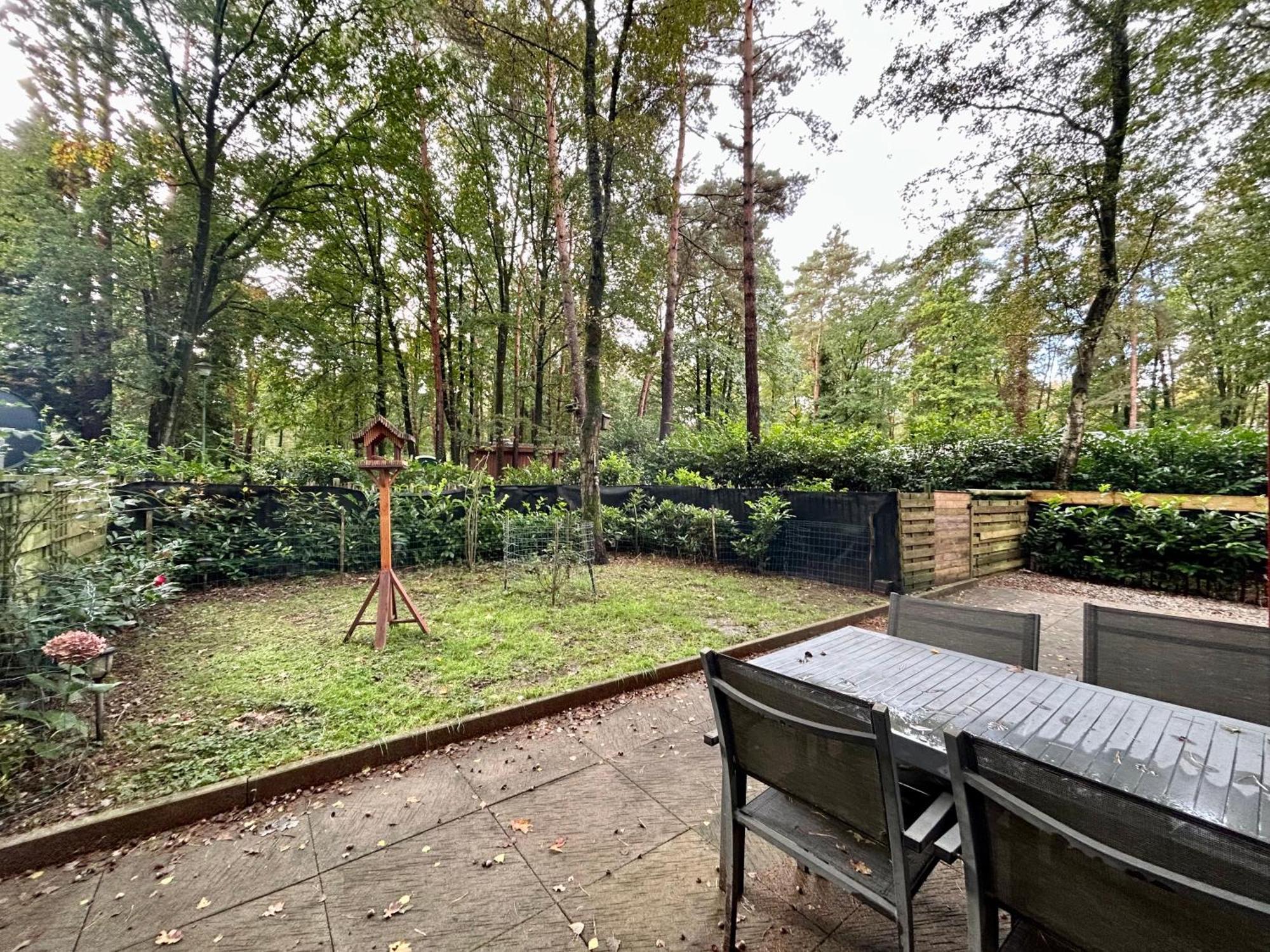 Het Zenhuisje Lanaken Buitenkant foto